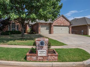 1725 Shady Ct, Edmond, OK 73003
