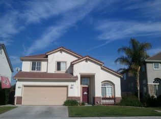 899 Cherry Blossom Ln, Tracy, CA 95377