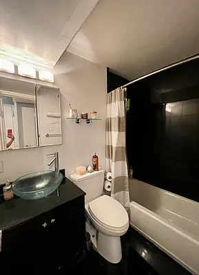 Rented by Corcoran | media 15