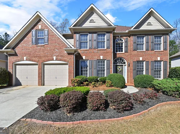 3945 Summit Gate Dr, Suwanee, GA 30024