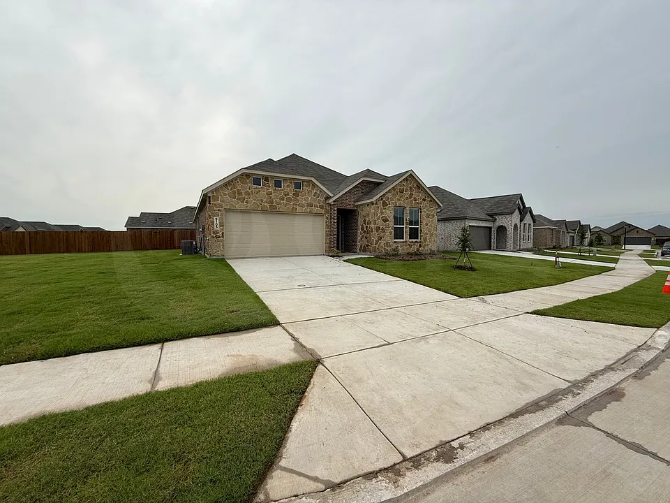 5105 Auburn Trace Ln