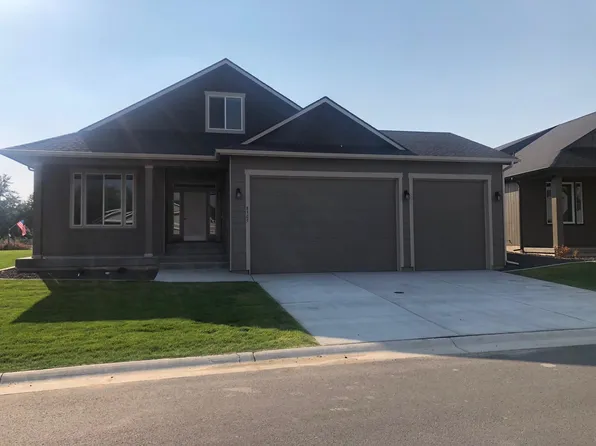 8305 N Summerhill Ln, Spokane, WA 99208