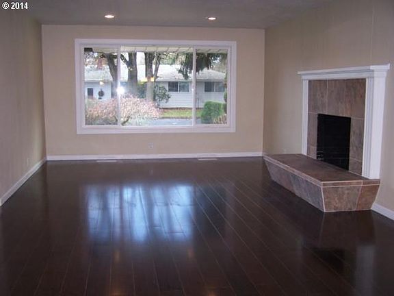 4th image of 769 SE 11th Ave