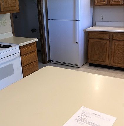 5th image of 405 W Ford St #1