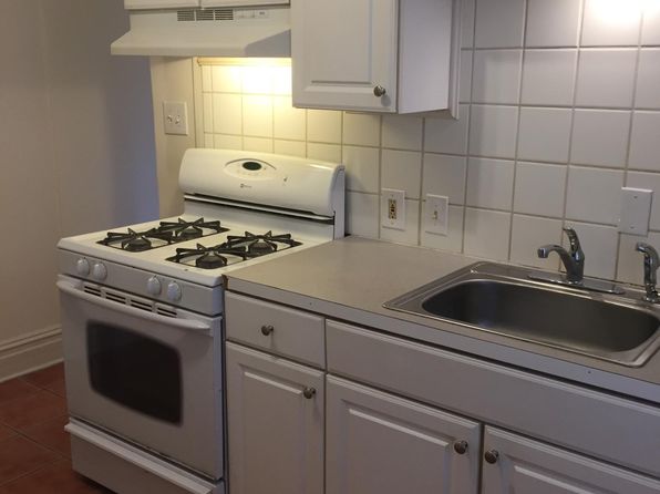 809 N Van Buren St APT 1A