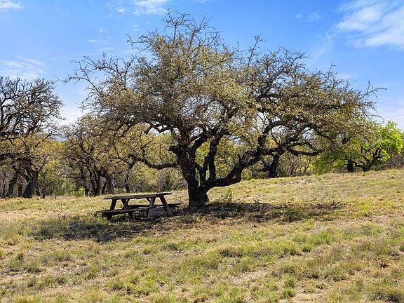 2nd image of LOT 19 Stone Rdg