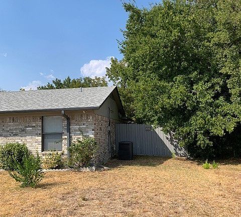 4th image of 2203 El Dorado Dr