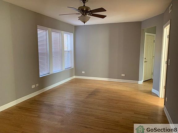 5th image of 7406 N Damen Ave APT 3