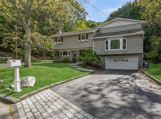 10 Cayuga Ln, Irvington, NY 10533