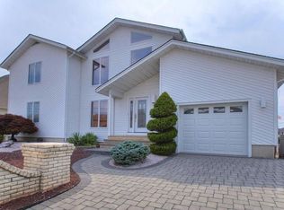 624 N End Ave, Toms River, NJ