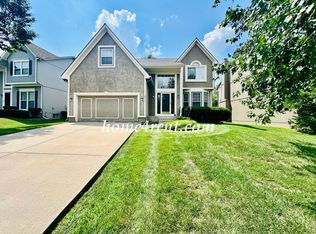 8511 W 128th St, Overland Park, KS 66213