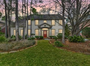 14 Woodmere Pl, Spring, TX 77381