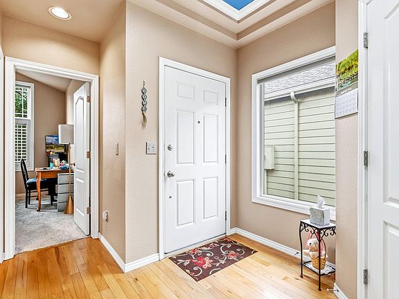 4th image of 950 Southridge Greens Blvd #2