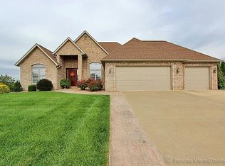 2306 Derbyshire Ln, Cape Girardeau, MO 63701