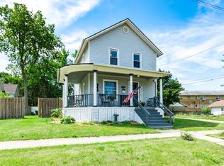 116 Pine St, Dekalb, IL 60115