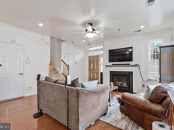 5th image of 8937 Milford Haven Ct #37A