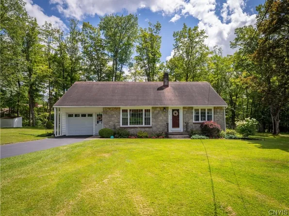 258 Higby Rd, New Hartford, NY 13413