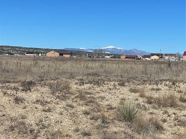 1571 N Heron Pl, Pueblo West, CO 81007