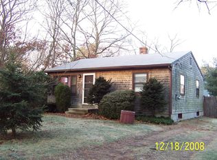 46 Oak Rd, South Kingstown, RI 02879