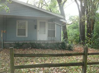 801 SE Overton St, Topeka, KS 66607