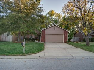 11409 W Westport St, Wichita, KS 67212