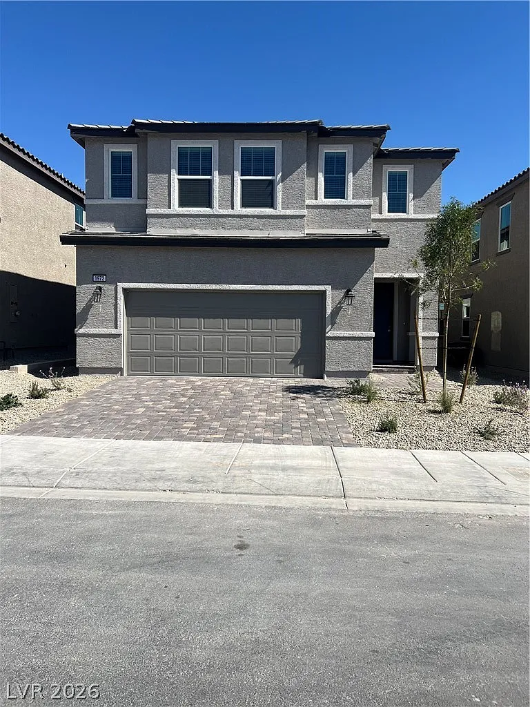5 bed, 3.5 bath, 2932 sqft, $2,750 — Photo 1