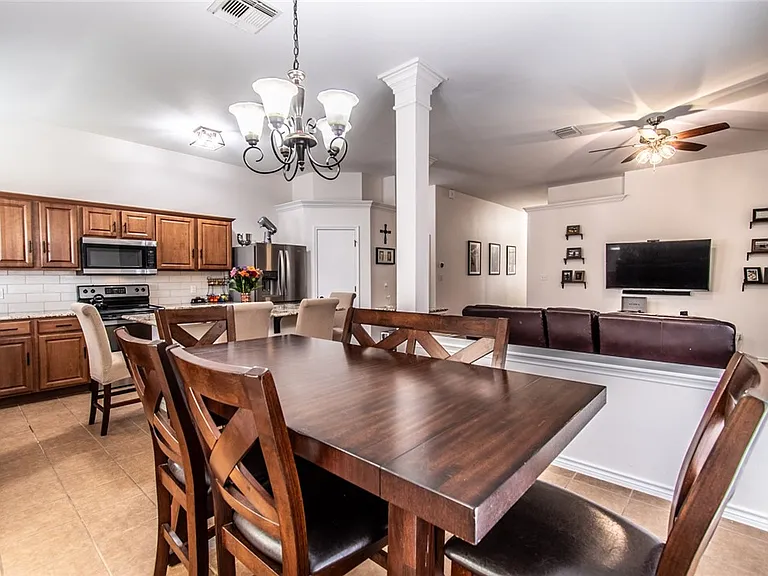 3810 Los Arroyos Dr — Photo 32