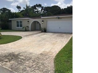 8524 Southampton Dr, Miramar, FL 33025