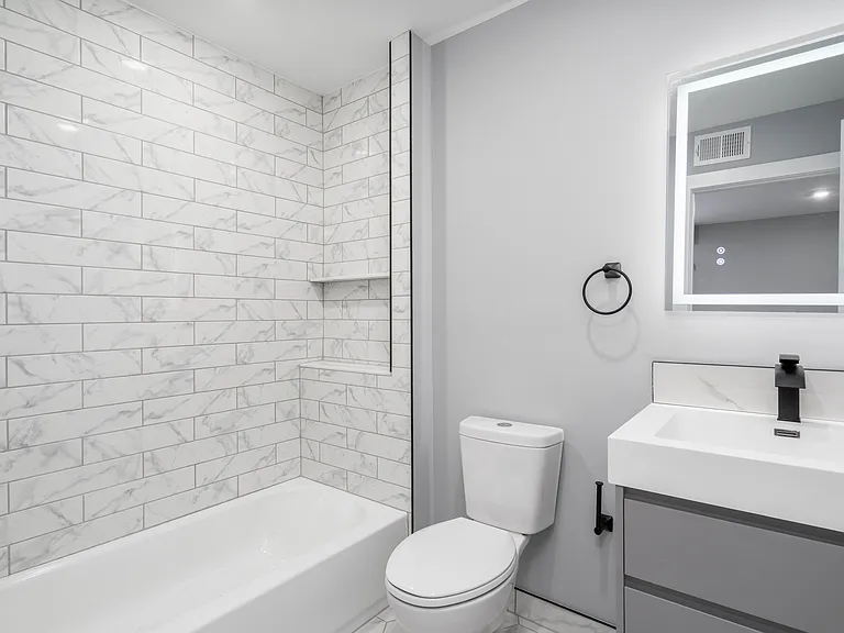 Hallway full bathroom
