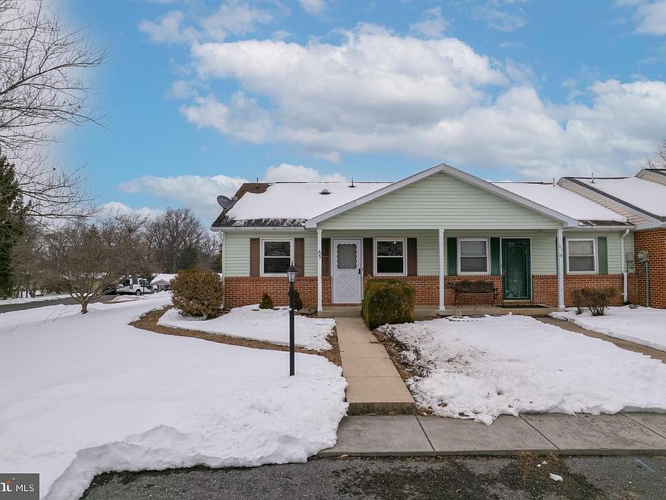1st image of 65 Nottingham Dr