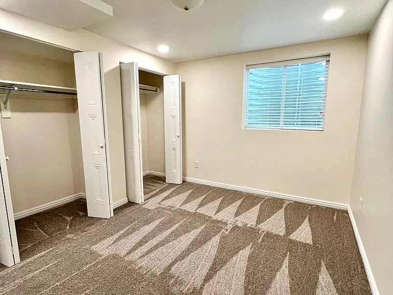 2384 E Catalina Dr — Photo 6