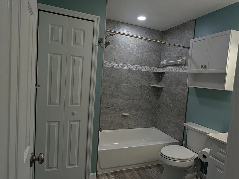 9209 Seminole Blvd #200 — Photo 15