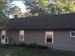 10175 E Lilac Rd, Beatrice, NE 68310