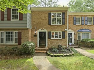 1220 Collington Dr, Cary, NC 27511