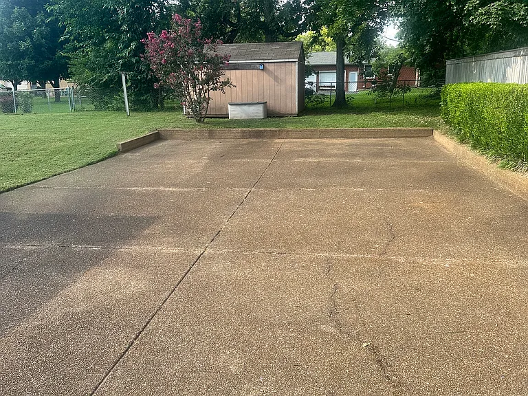 2916 Windemere Cir — Photo 32