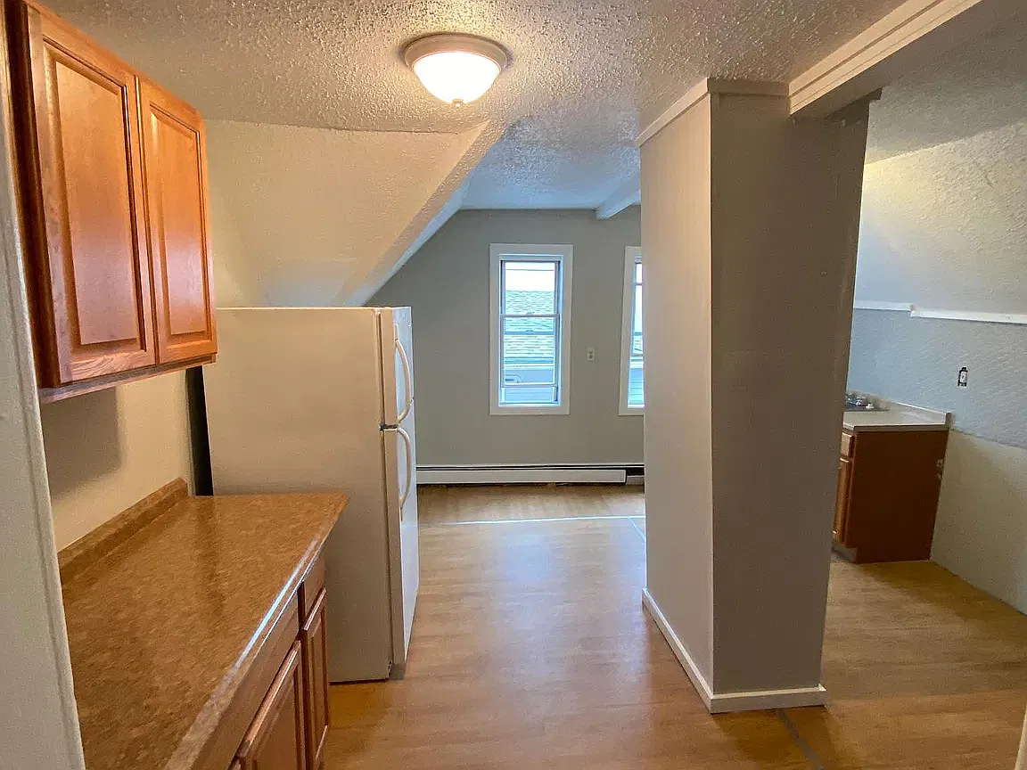 7 bed, $4,500 — Photo 4