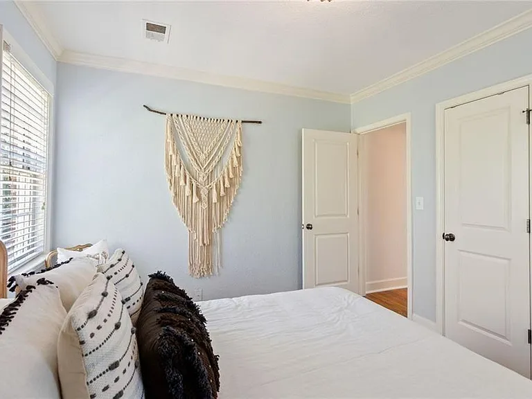 115 Peachtree Memorial Dr NW #C3 — Photo 27