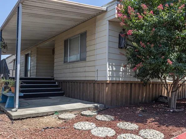 4900 N Highway 99 #65, Stockton, CA 95212