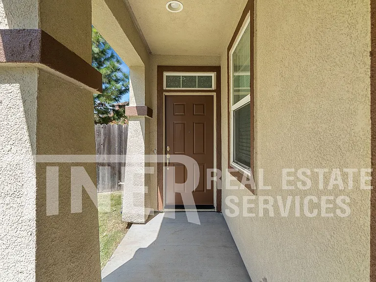 9716 Marianna Way — Photo 3