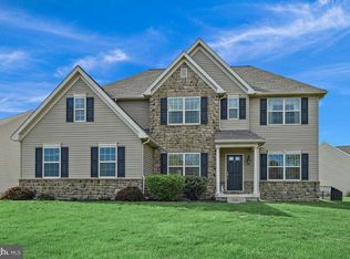 1109 Carmany Rd, Mount Joy, PA 17552