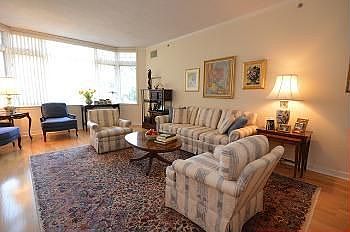 3rd image of 616 S Orange Ave APT 4G