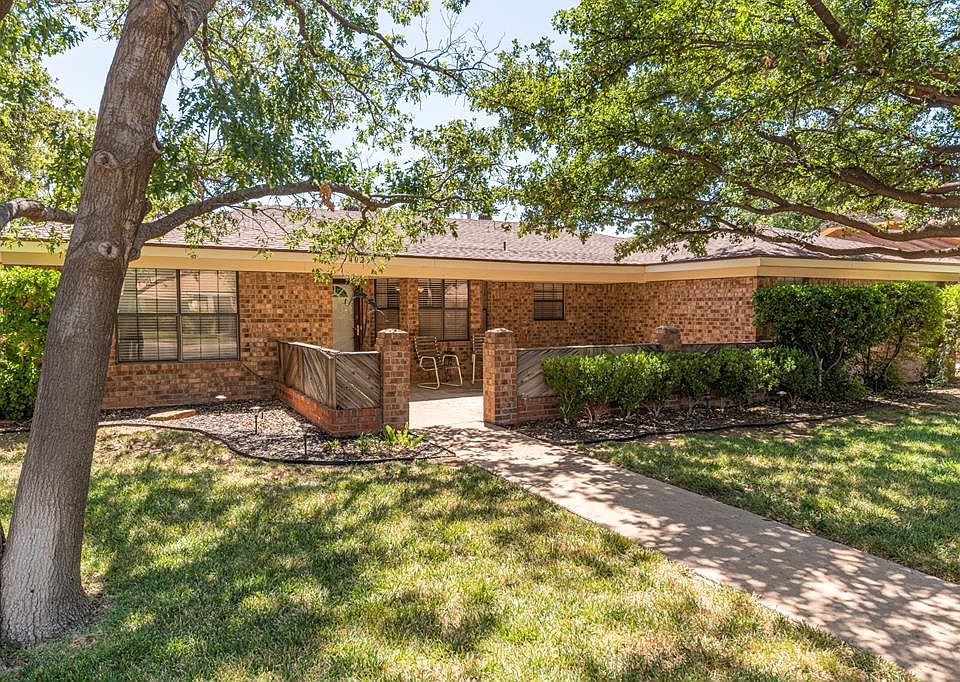 1st image of 4025 Angelina Dr