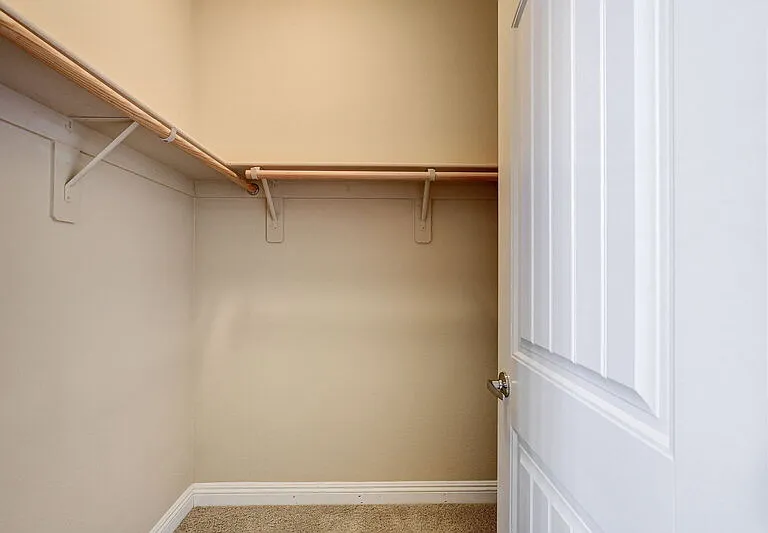 1074 Fish Pond Ave — Photo 37