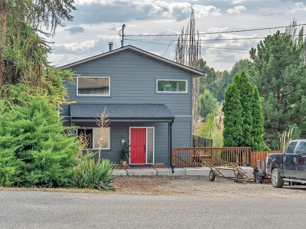 770 Lower Debeck Rd, Naramata, BC V0H 1N1