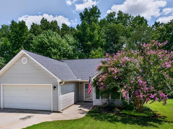 112 Slate Ln, Greer, SC 29650