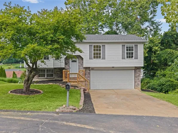 907 Guenzler Dr, Imperial, MO 63052