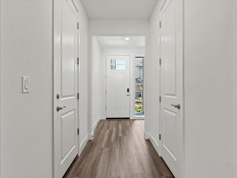 6921 Peak Way — Photo 10