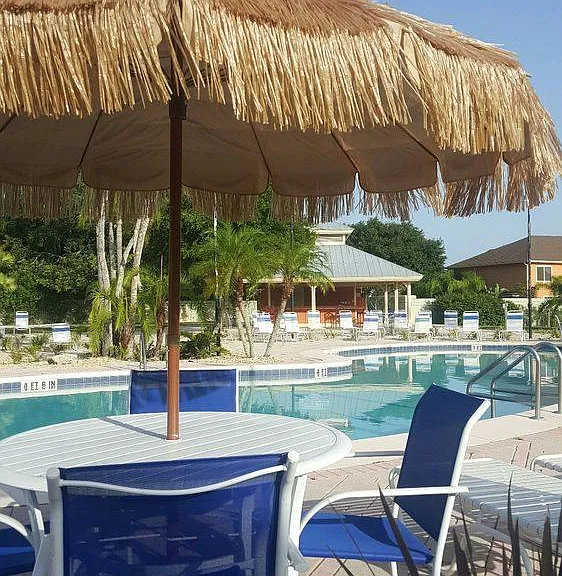 Community pool