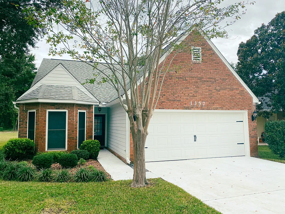 1357 Greenvista Ln