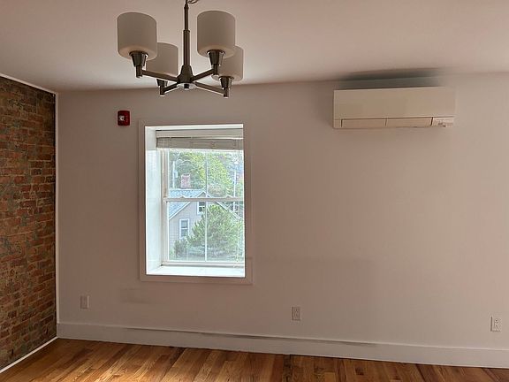 4th image of 65-71 E Main St #67B